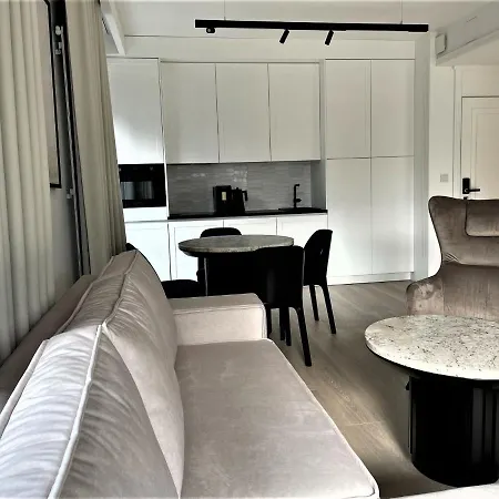 Appartement Apartamentyrogowo Com *
