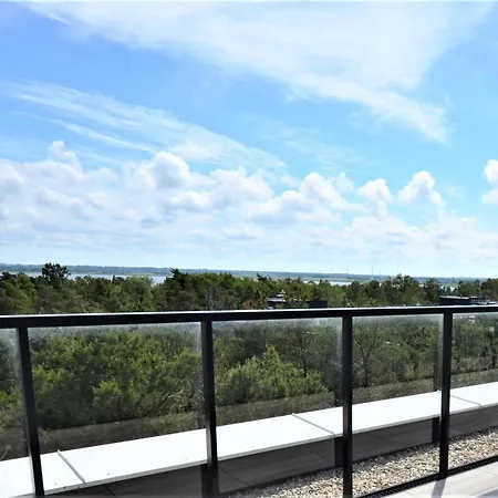 Διαμέρισμα Apartamentyrogowo Com *